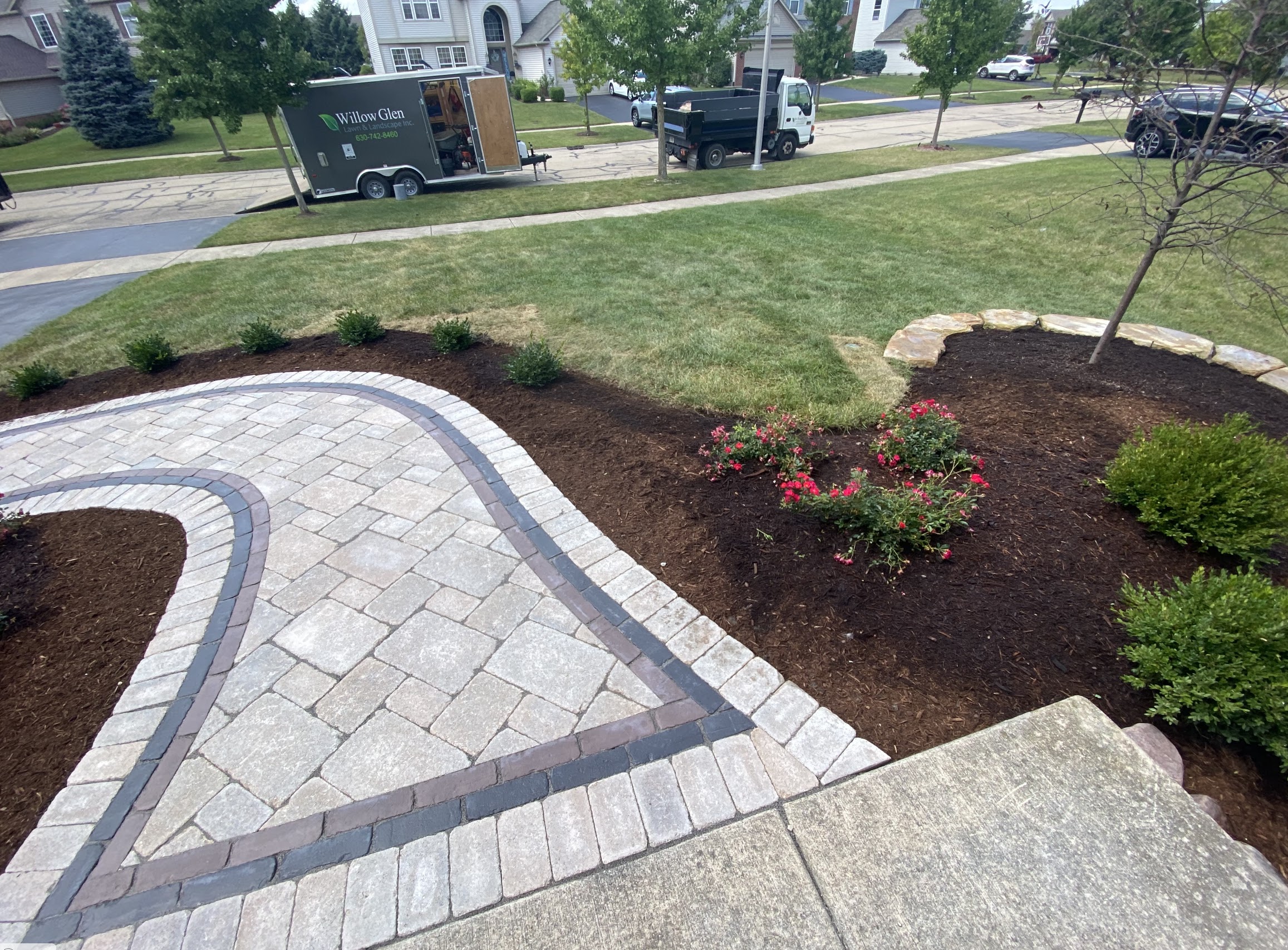 Premier Naperville paver entrance way
